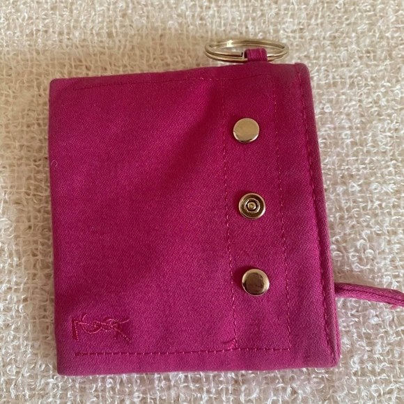 Coinpurse and keys - Picture 5 of 7